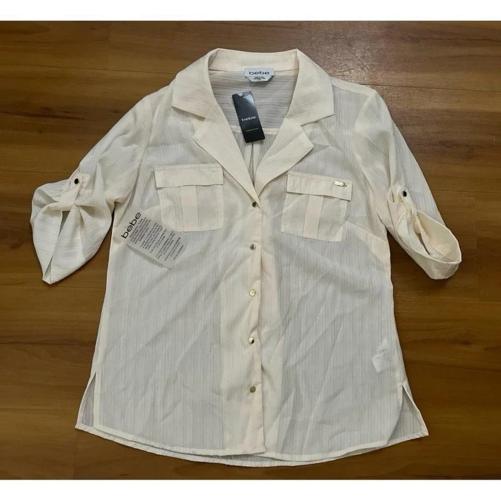 NWT Bebe Sheer Gold Metallic Snap Button Up‎ Utility 3/4 Roll Up Sleeve Shirt